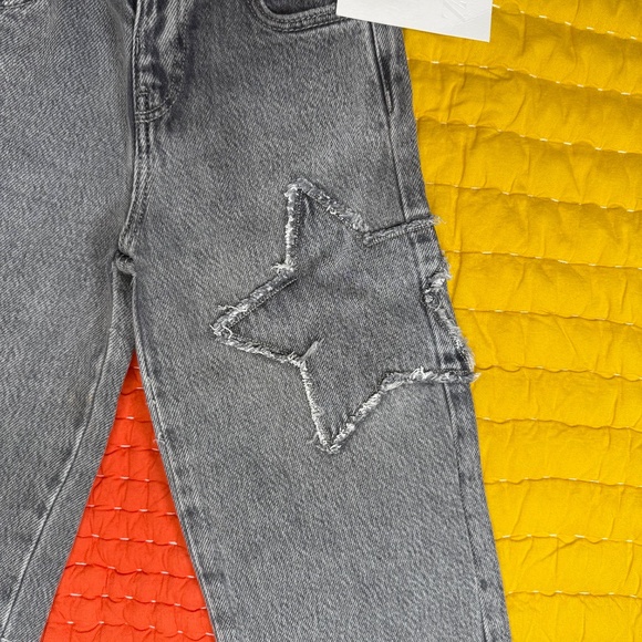 Zara Kids Gray Star Patch Jeans - Picture 3 of 7
